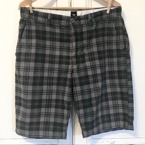 GUC. GAP black and grey plaid, flat front shorts